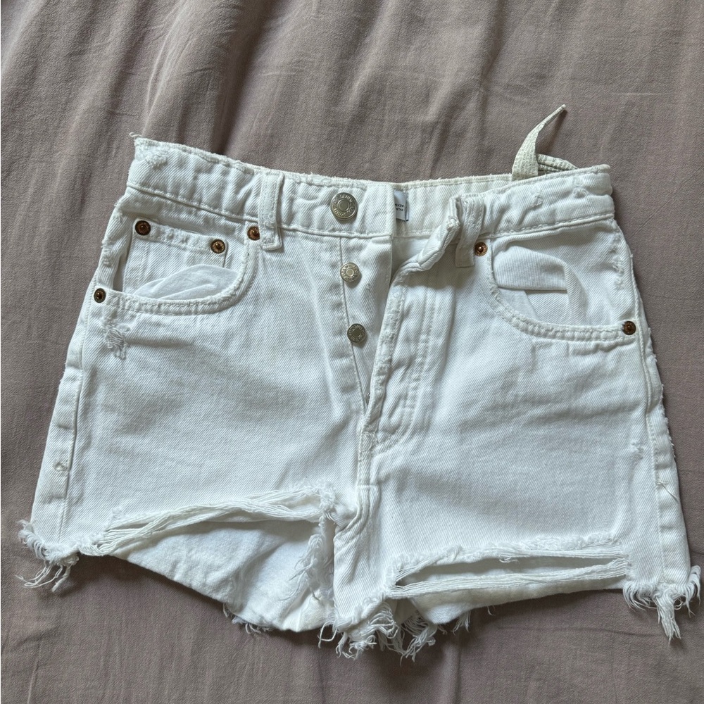 Zara White shorts